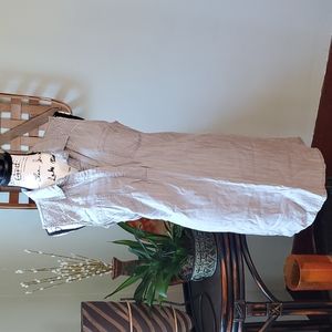 WOMEN'S DRESS BY YEST